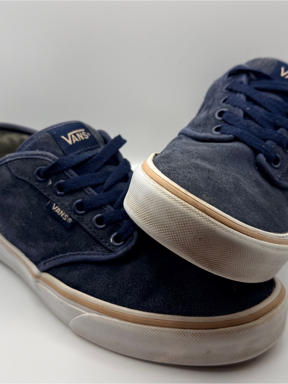 Vans Navy Blue Suede Chukka Sneakers Men’s 7 Women’s 8.5 Skate Shoes